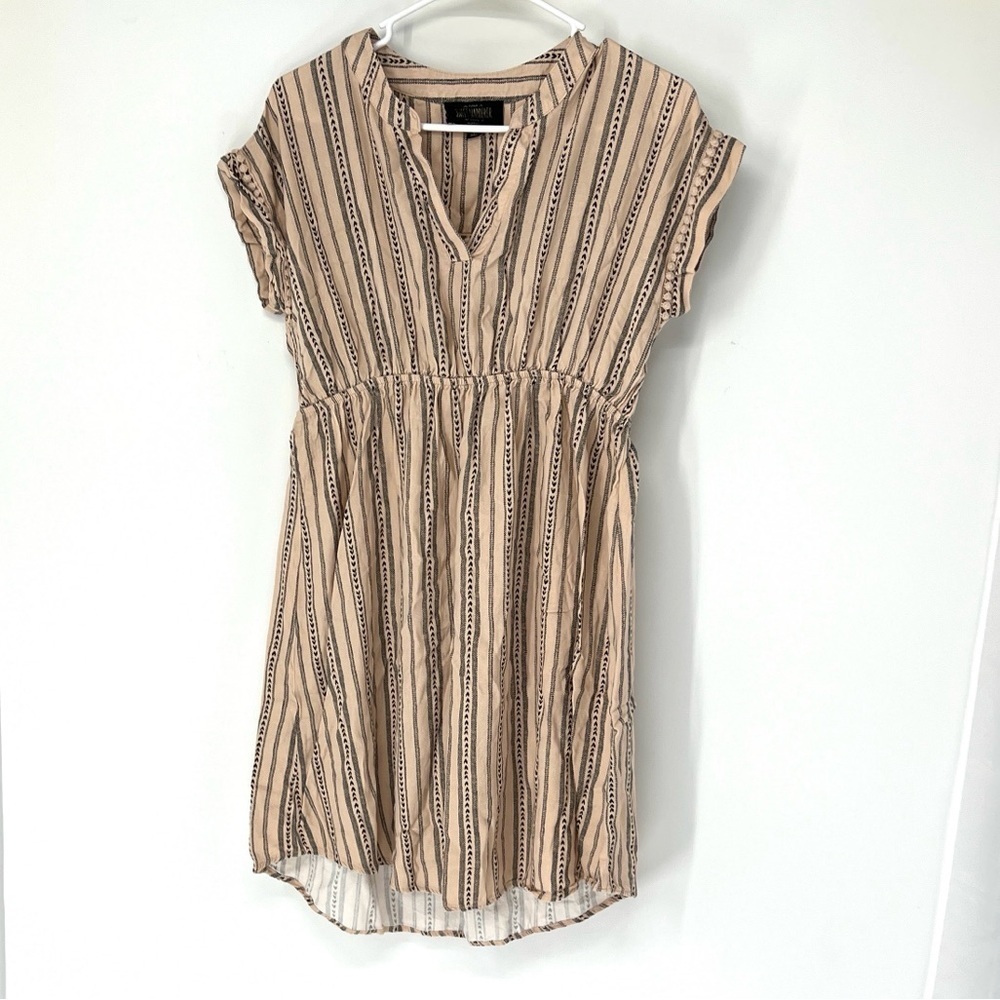 Sweet wanderer maternity dress women’s large